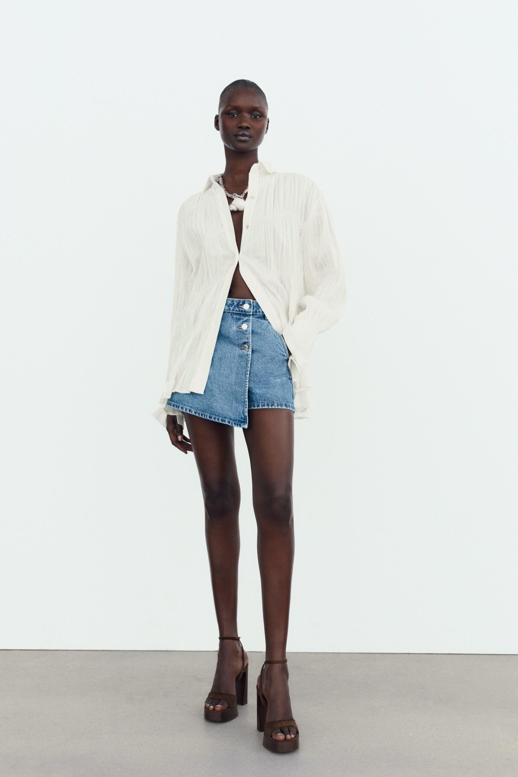 Womens jean skirts: Elevate Your Casual Chic Look缩略图